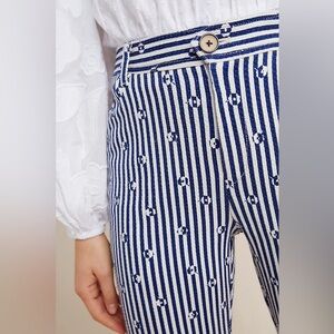 Anthropologie ‘The Essential Slim Trousers”